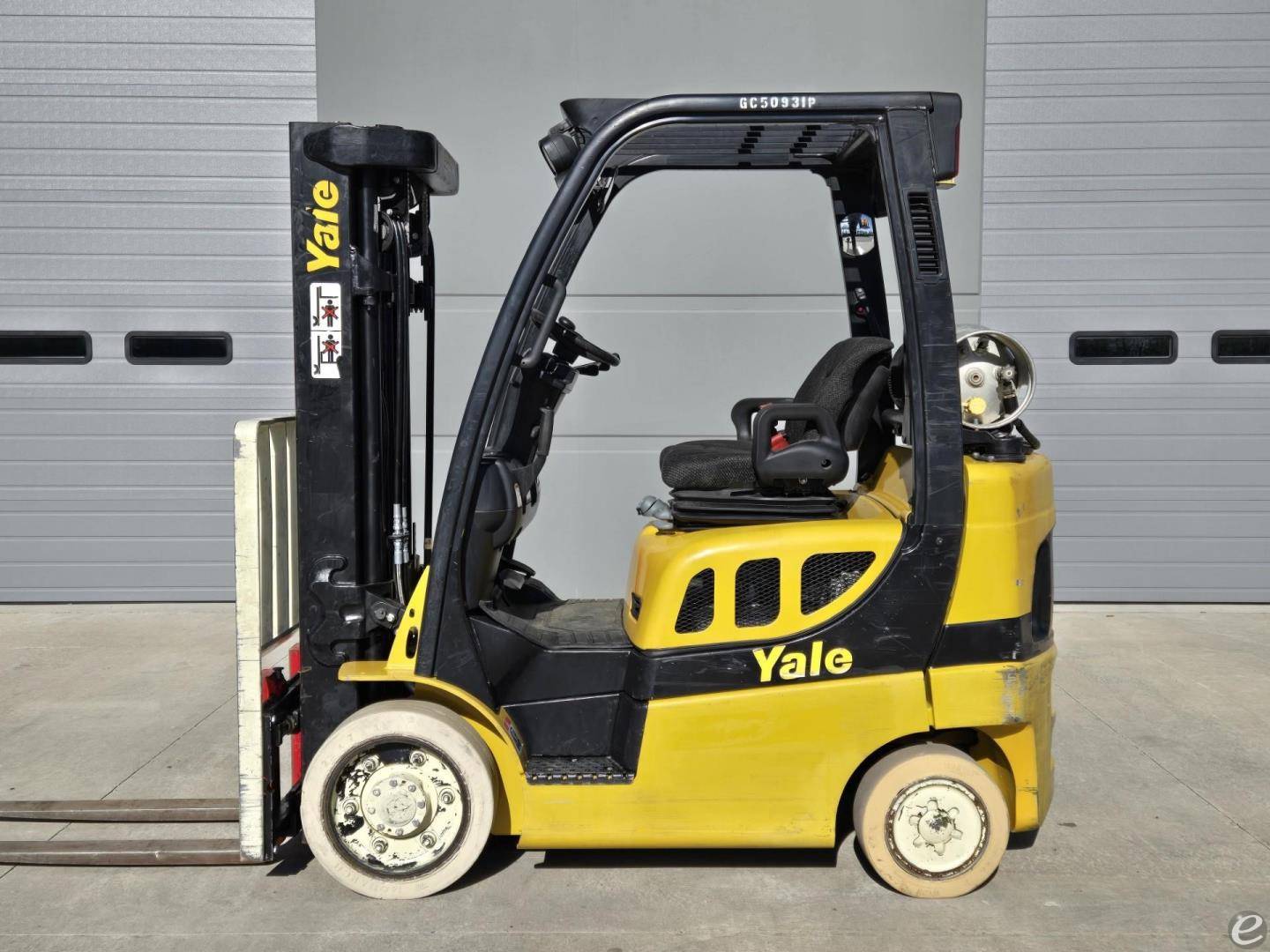 2016 Yale GLC050VX LP Gas Forklift