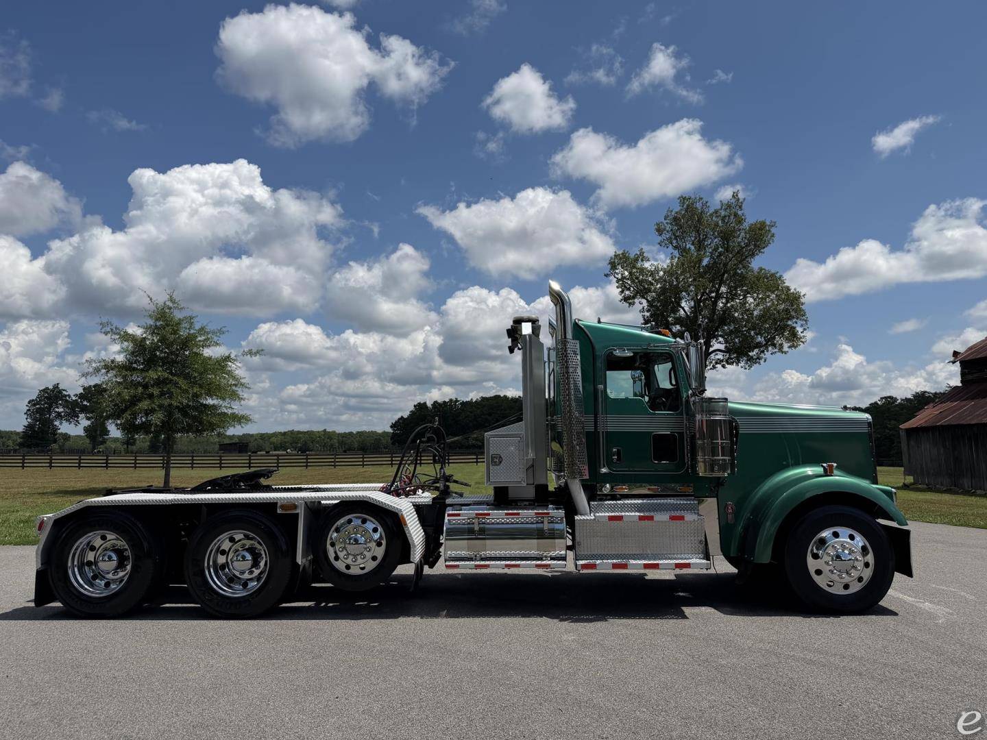 2013 Kenworth W900