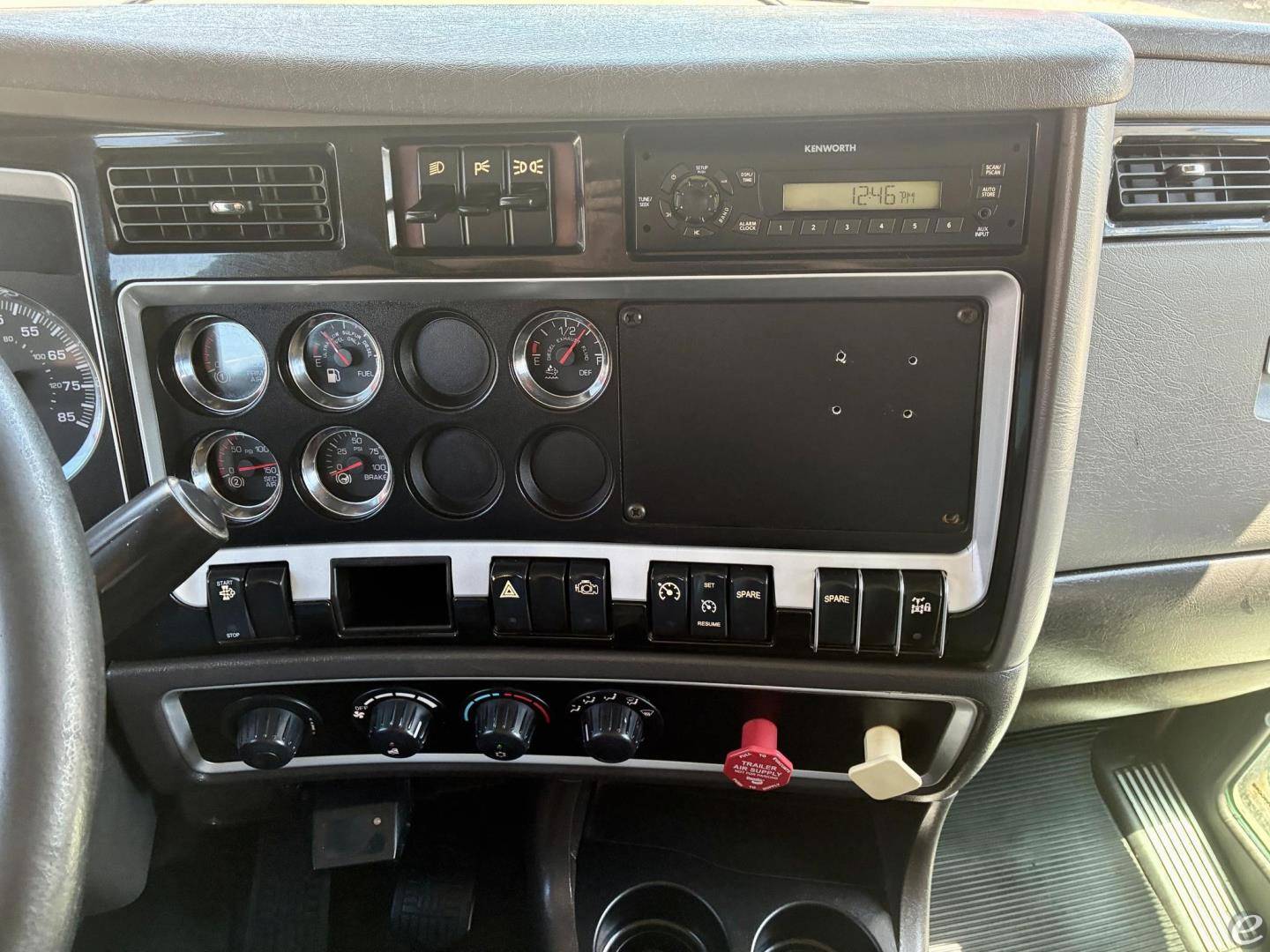 2013 Kenworth T440