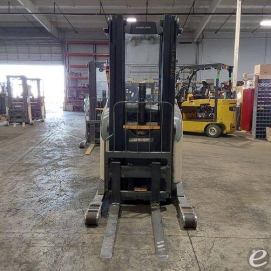 2016 Crown RR5725-45