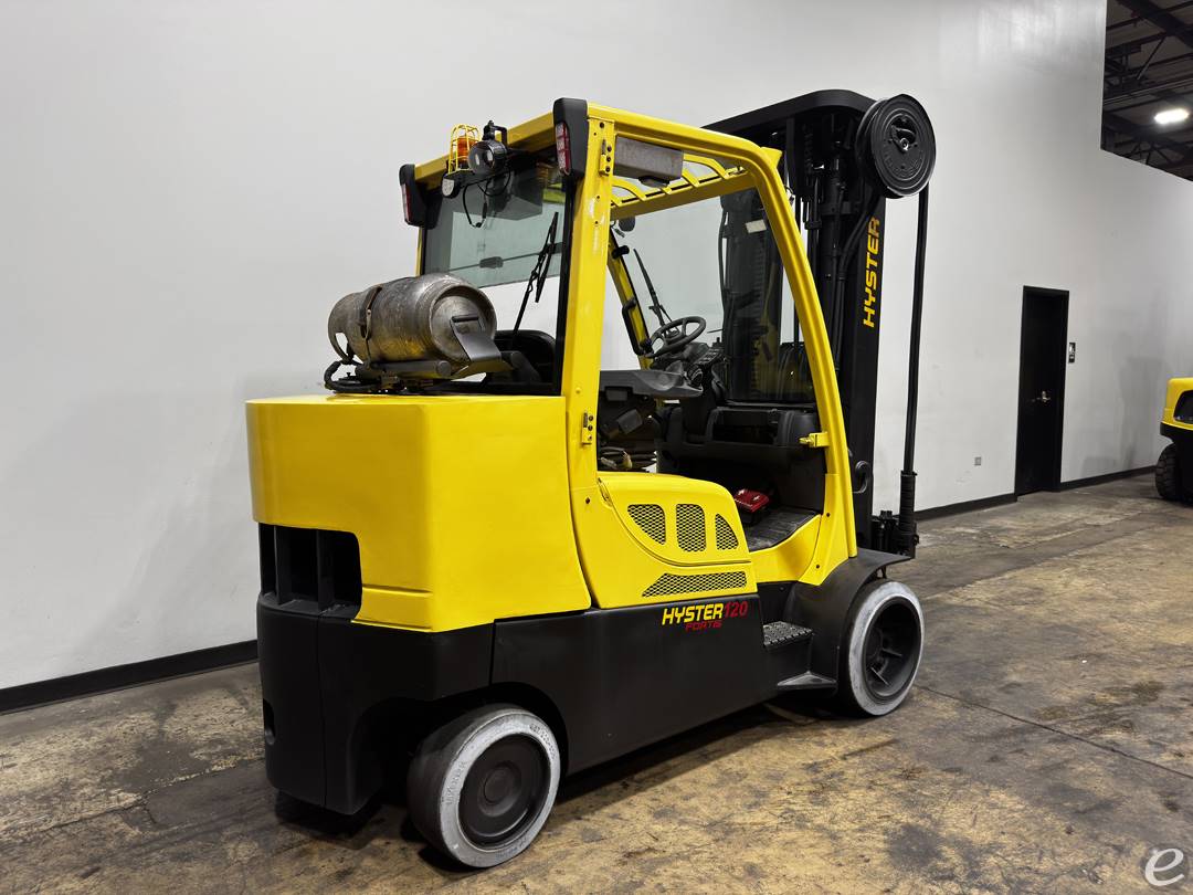2018 Hyster S120FT