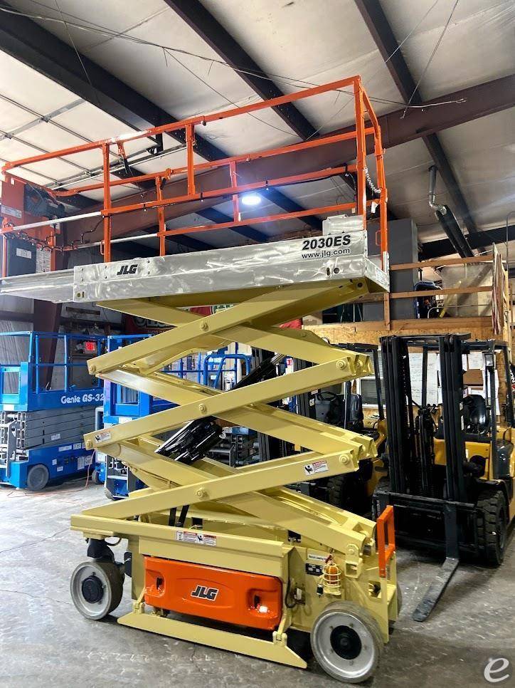 2015 JLG 2030ES Electric Scissor Lift - 123Forklift
