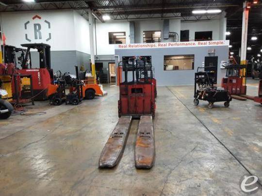 2010 Raymond 8400 Electric Forklift - 123Forklift
