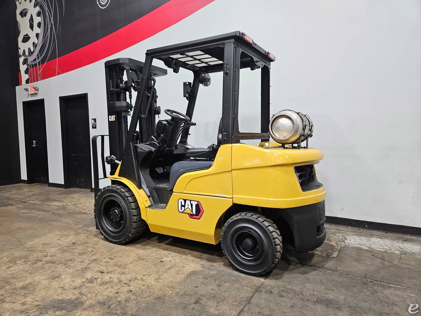 2014 Cat 2P5500