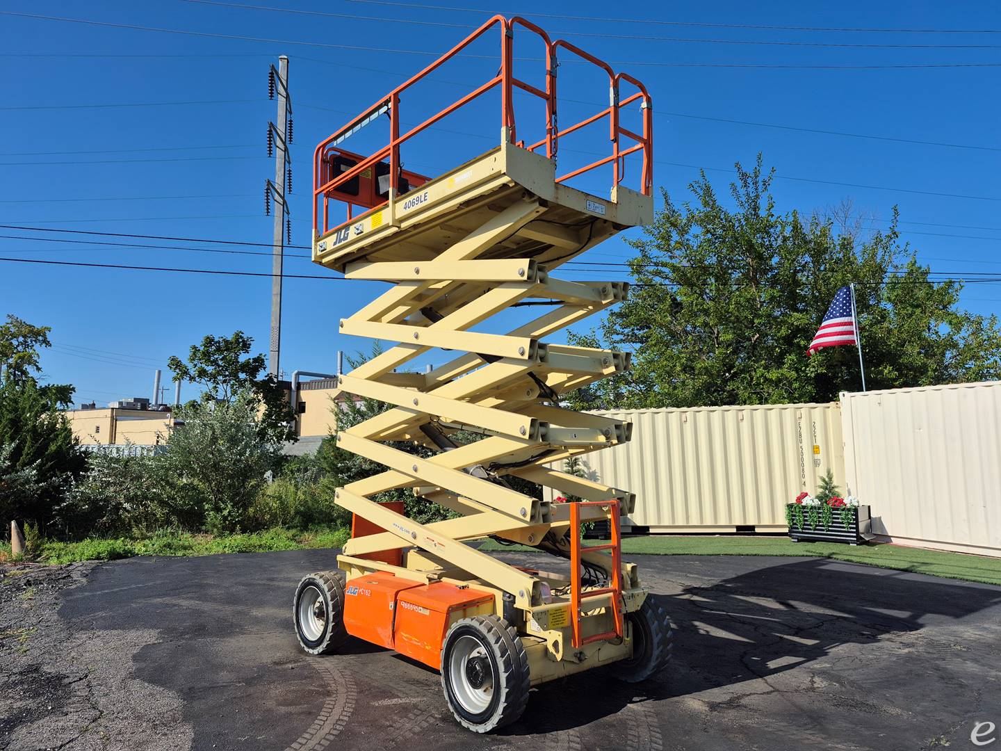 2017 JLG 4069LE