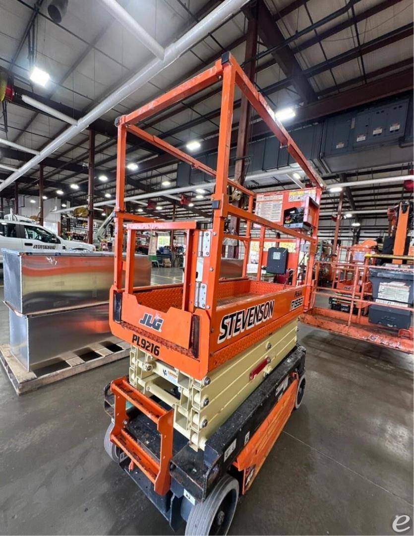 2021 JLG R1932i
