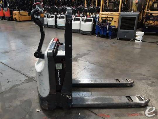 2018 Unicarriers WLXT2W7S22V Electr...