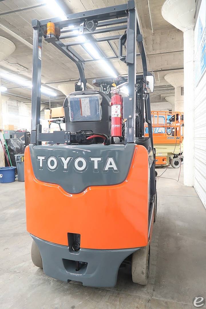 2015 Toyota 8FBCHU25 Electric Forklift - 123Forklift
