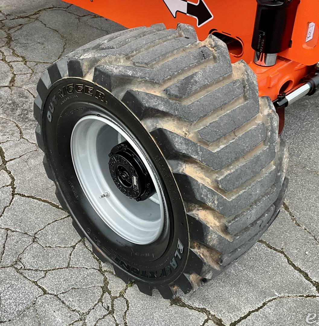 2016 JLG 450AJ