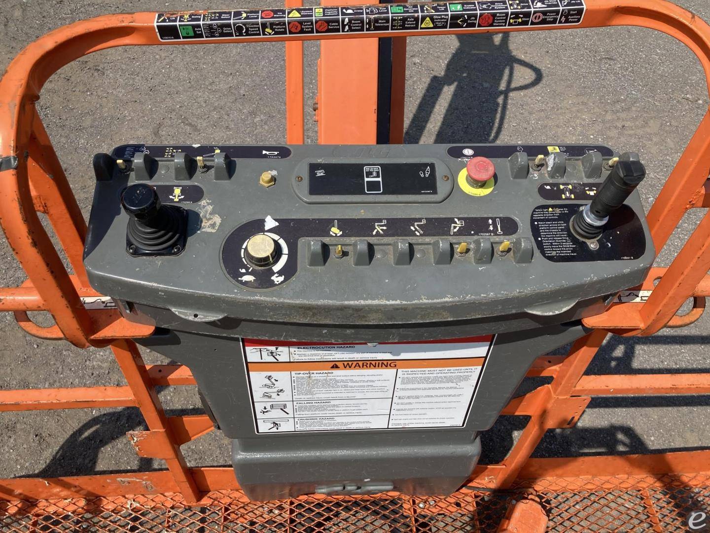 2013 JLG 660SJ