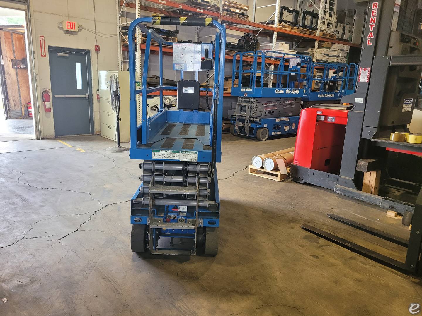 2014 Genie GS1930 Electric Scissor Lift - 123Forklift