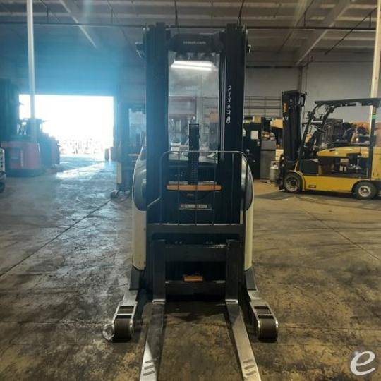 2016 Crown RR5725-45