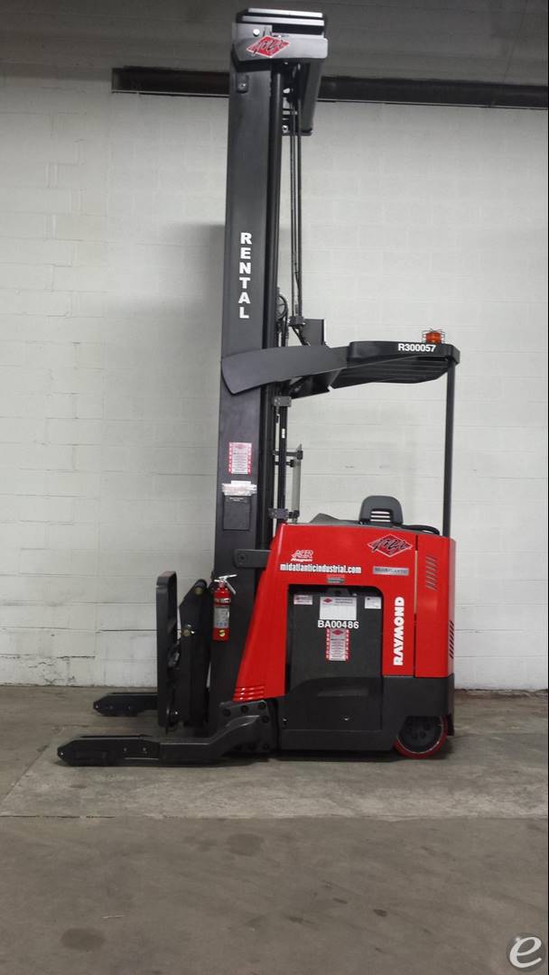 2016 Raymond 752-DR32TT Electric Re...