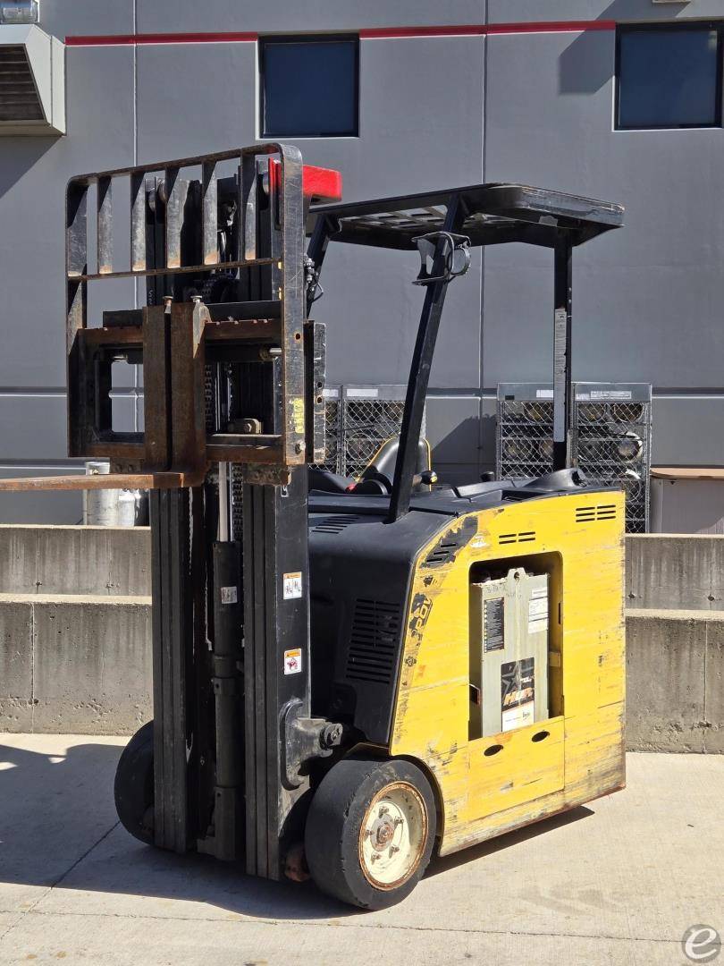2020 Yale ESC040AD