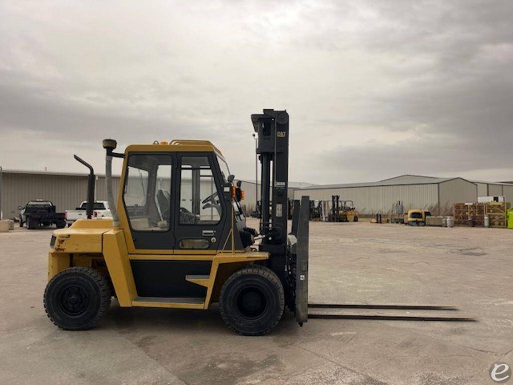 2007 Cat DP70
