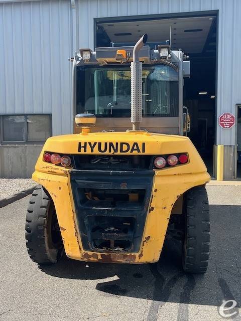 2019 Hyundai 80D-9