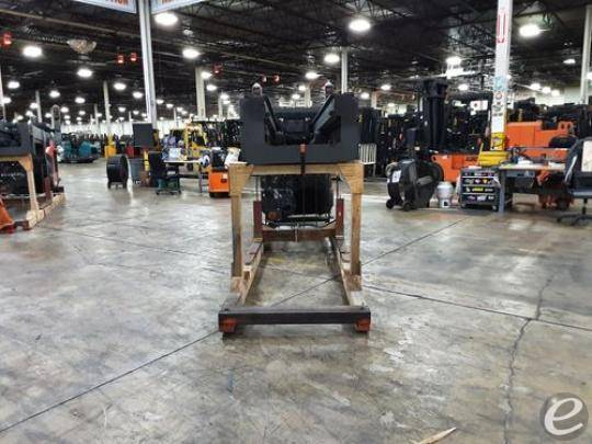 2020 Raymond 752 R45TT