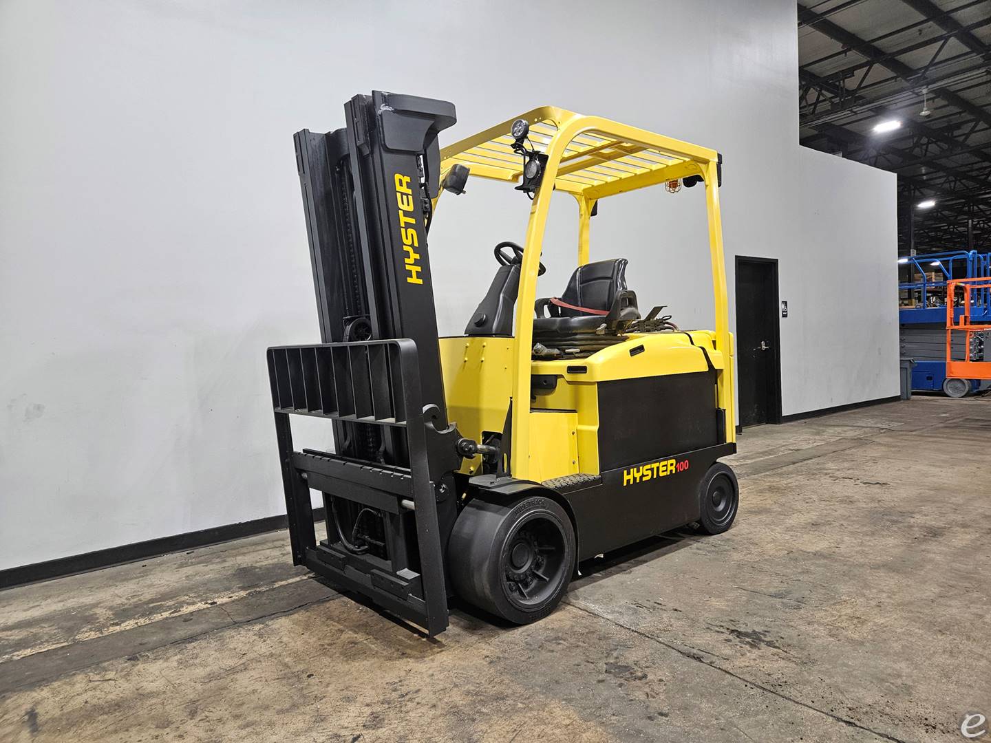 2021 Hyster E100XN