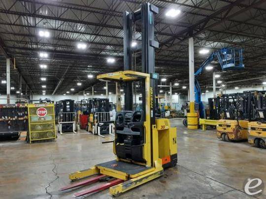 2017 Hyster R30XMA3 Electric Order Picker - 123Forklift
