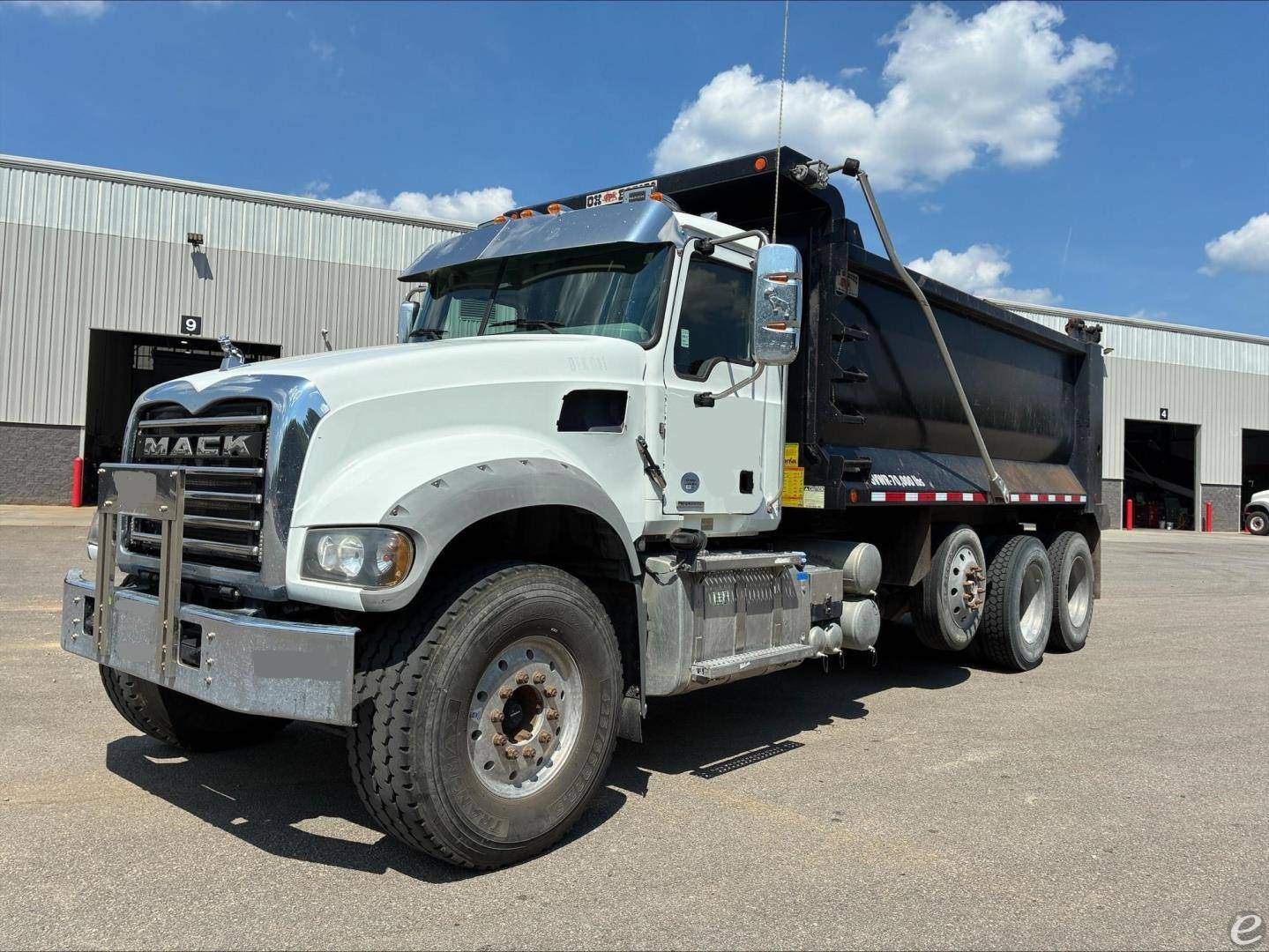 2020 Mack GRANITE 64FR