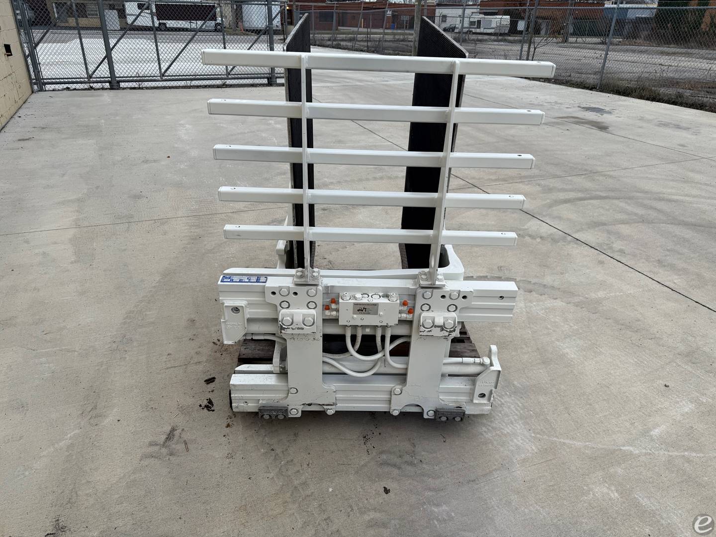 Cascade 18J-CCS-2A-36359 Carton Clamp