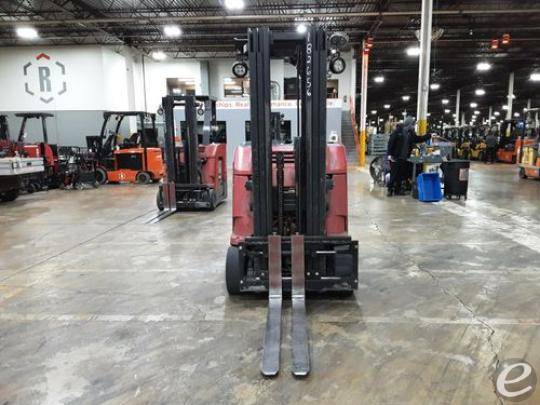 2017 Raymond 425 C40TT Electric Forklift - 123Forklift