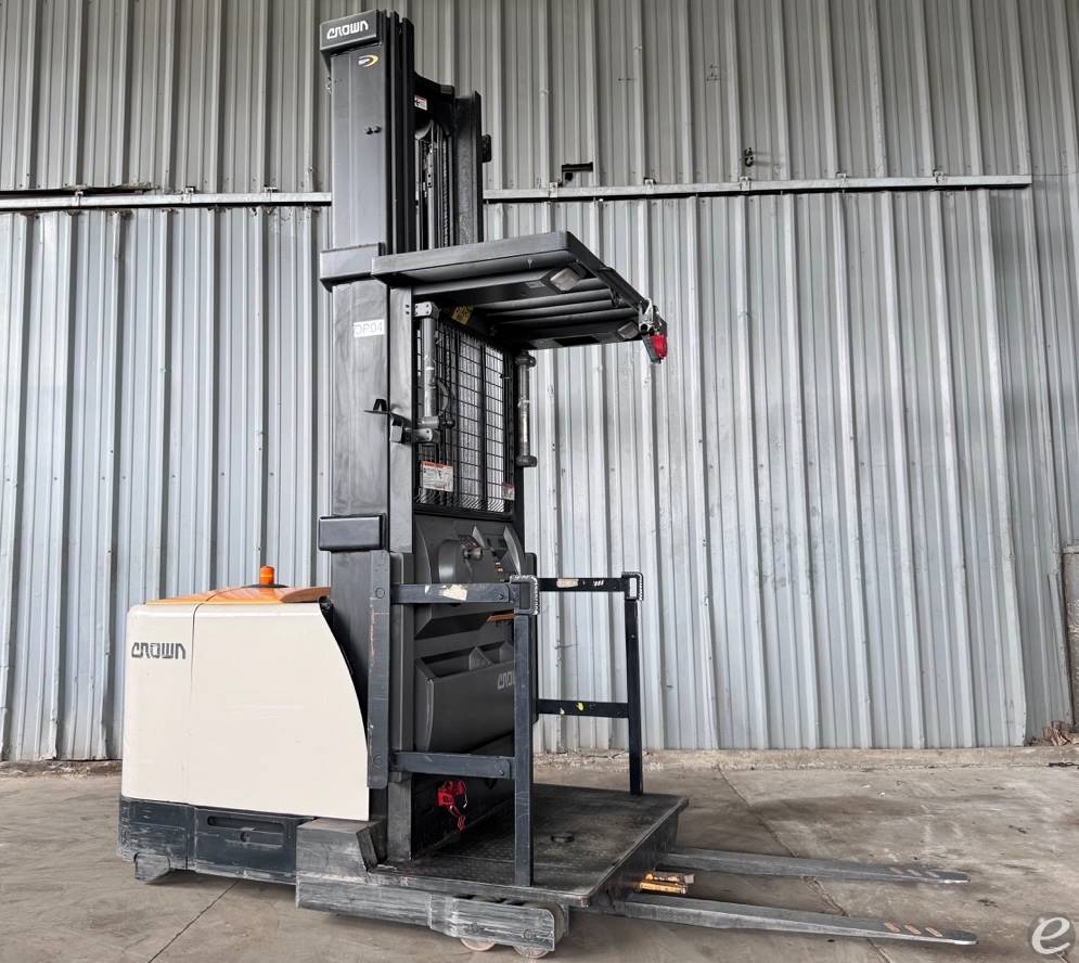 2017 Crown SP4050-30 Electric Order...