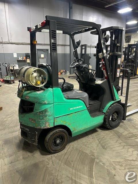 2005 Mitsubishi FG15N