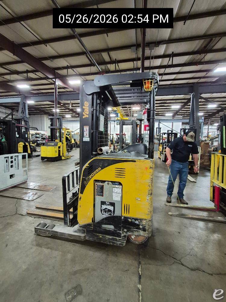 2019 Yale NR045EB