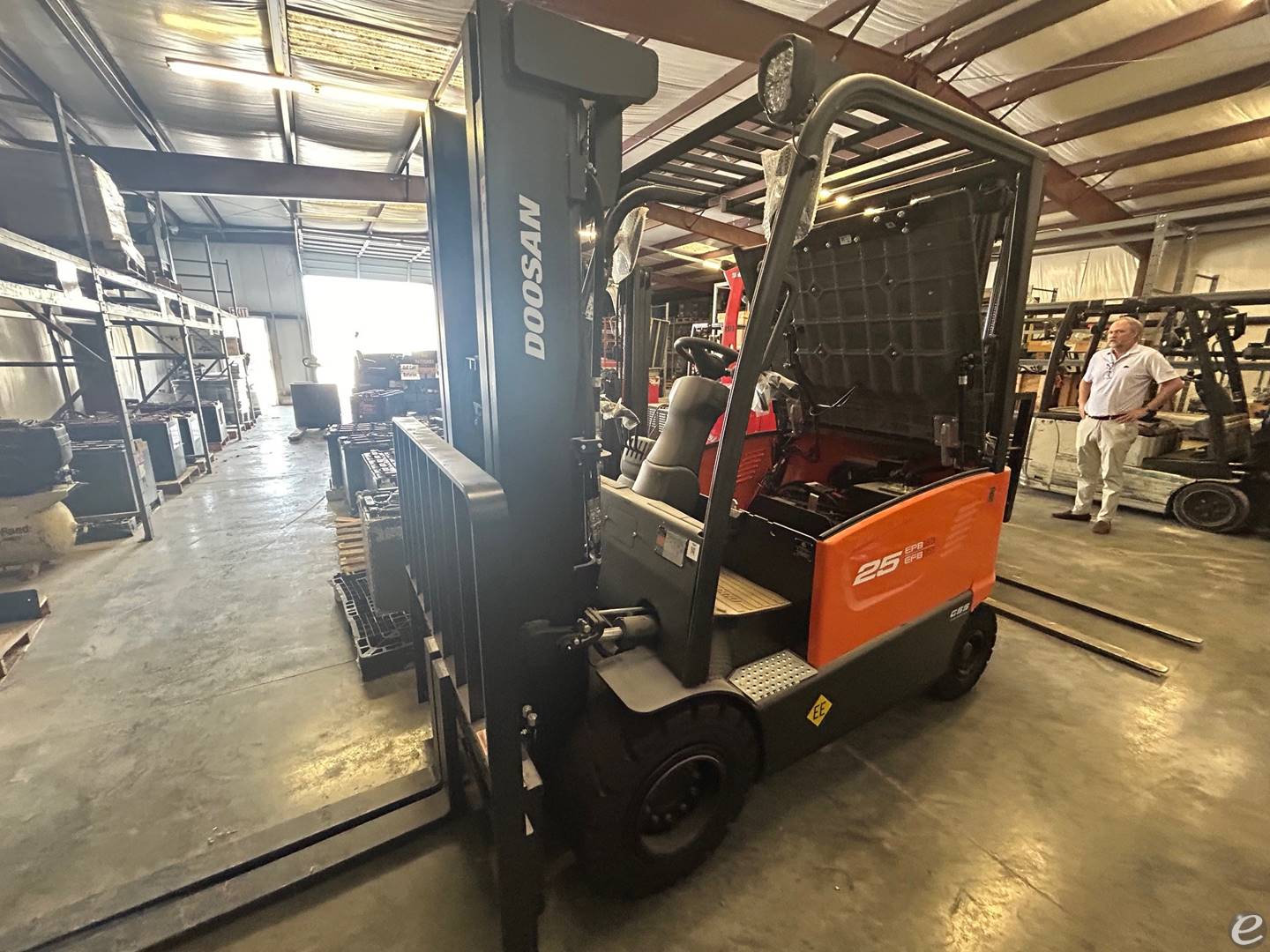 2023 Doosan B25X-7