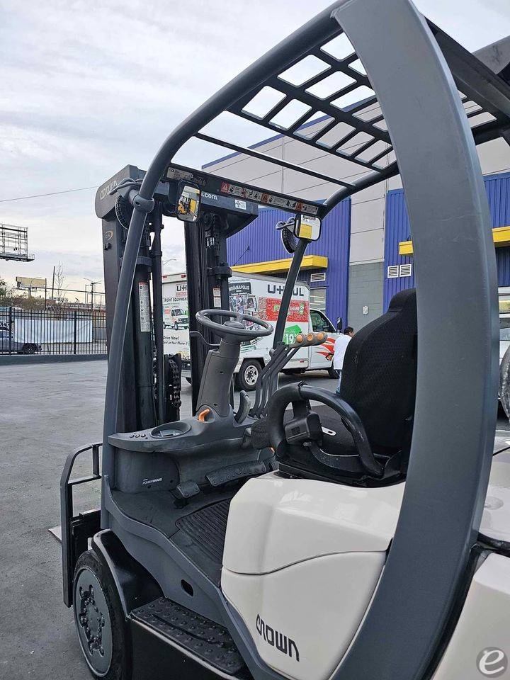 2016 Crown C5 1000-50