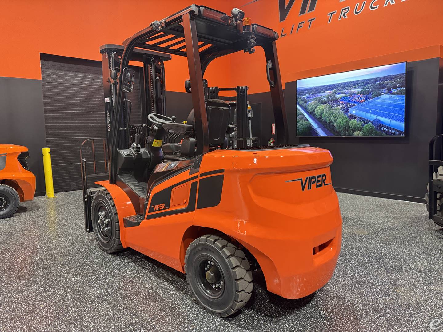 2026 Viper Lift Trucks FB35FH