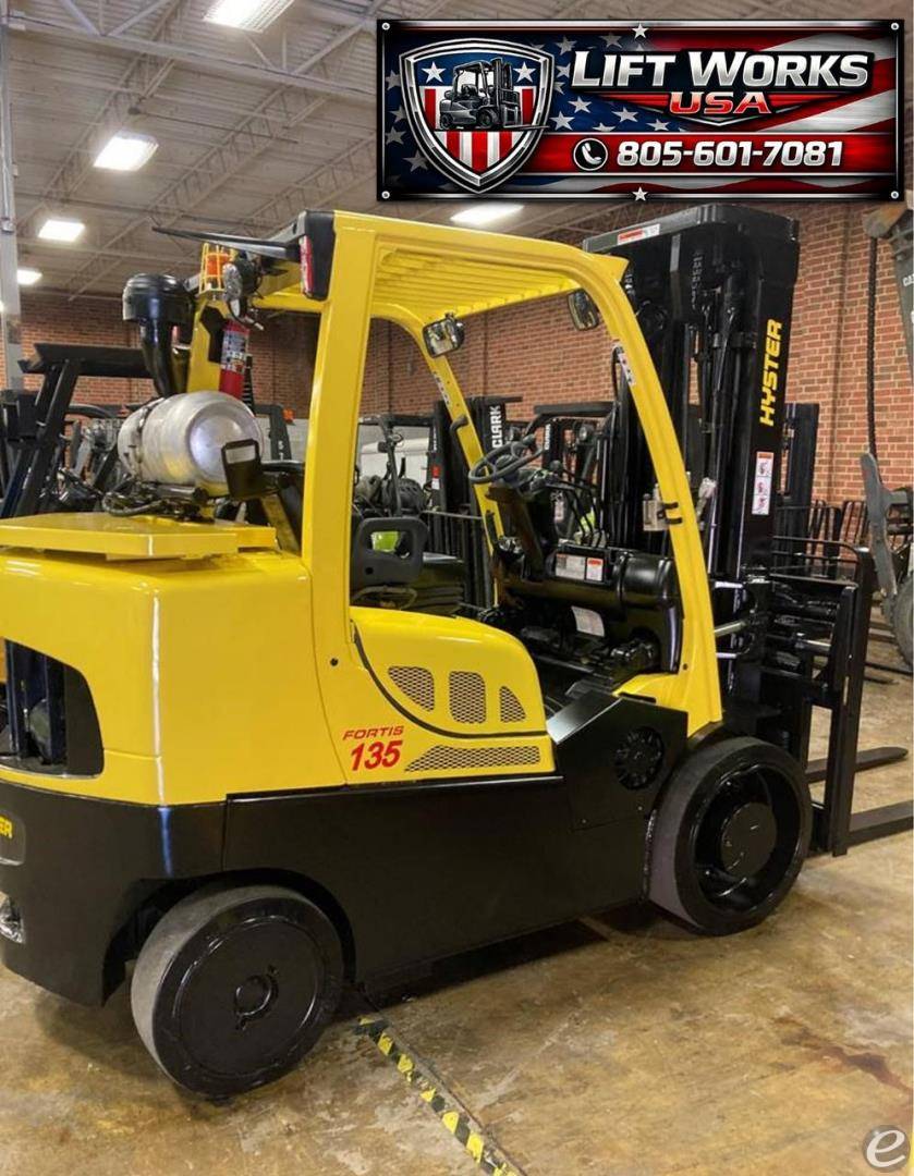 2020 Hyster S135FT