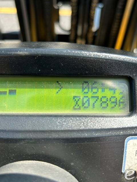 2011 Yale GLP050VXNVSE090