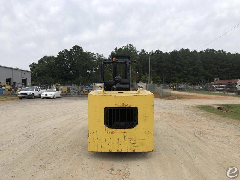 2005 Hoist Liftruck F400 @ 30