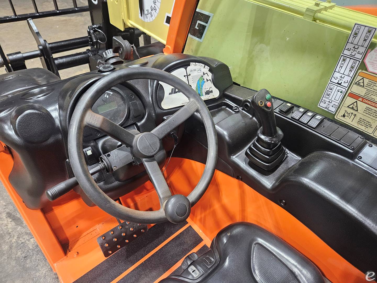 2018 JLG G5-18A