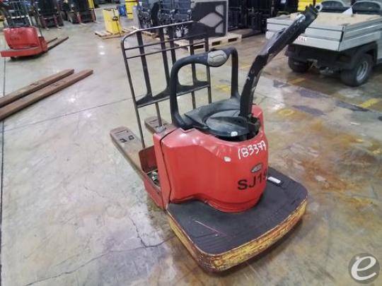 2010 Raymond 8400 Electric Forklift - 123Forklift