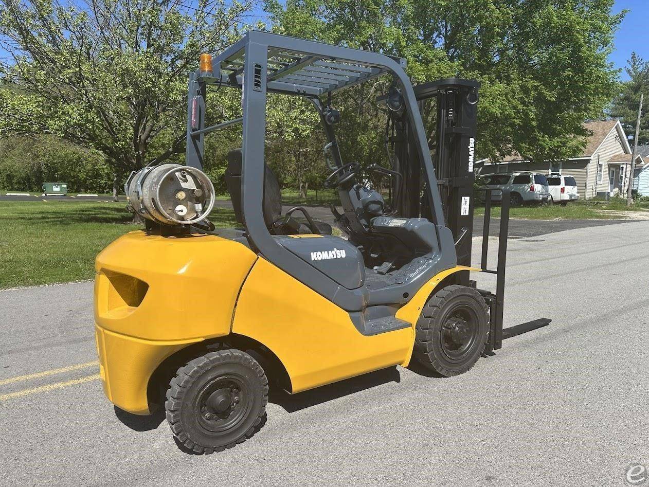 2012 Komatsu FG25T-16