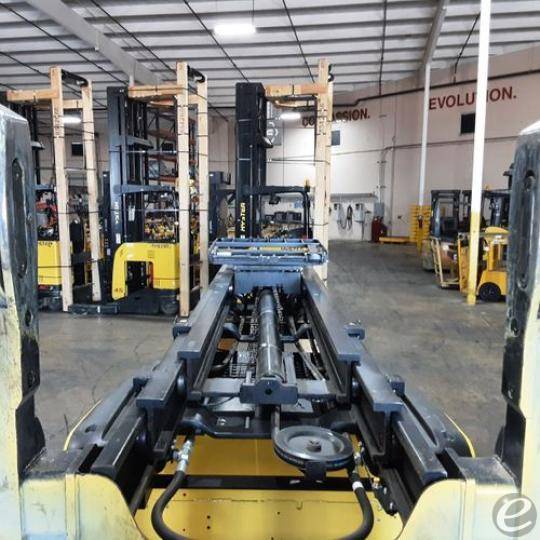 2017 Hyster N45ZR2-21.5 Electric Reach Truck - 123Forklift