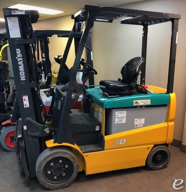 2013 Komatsu FB30SHU 6 Electric Forklift - 123Forklift