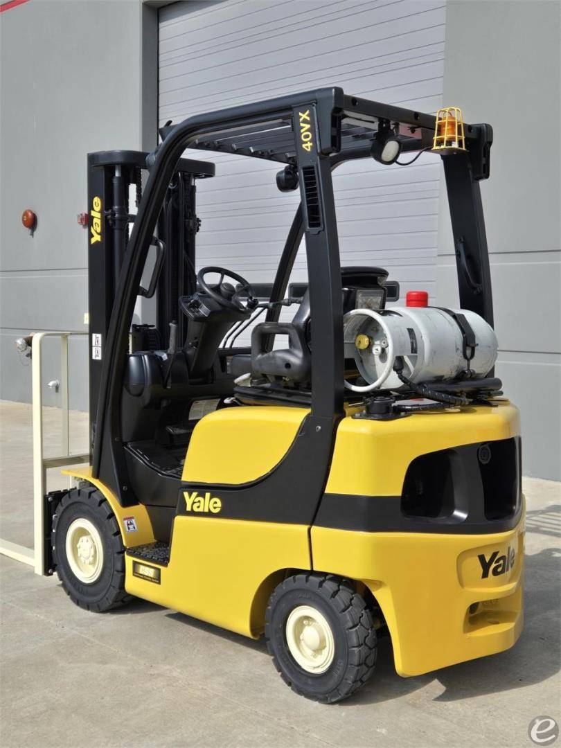 2018 Yale GLP040SVX LP Gas Forklift - 123Forklift
