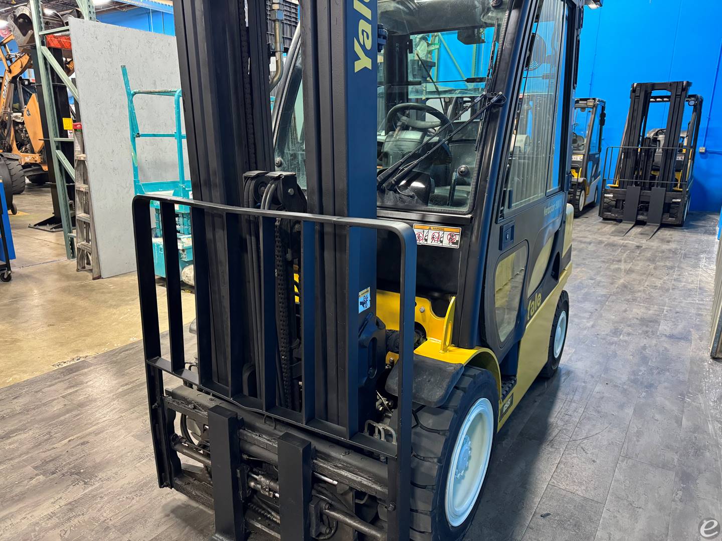 2012 Yale GDP050VX