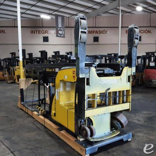 2017 Hyster N45ZR2-21.5 Electric Reach Truck - 123Forklift