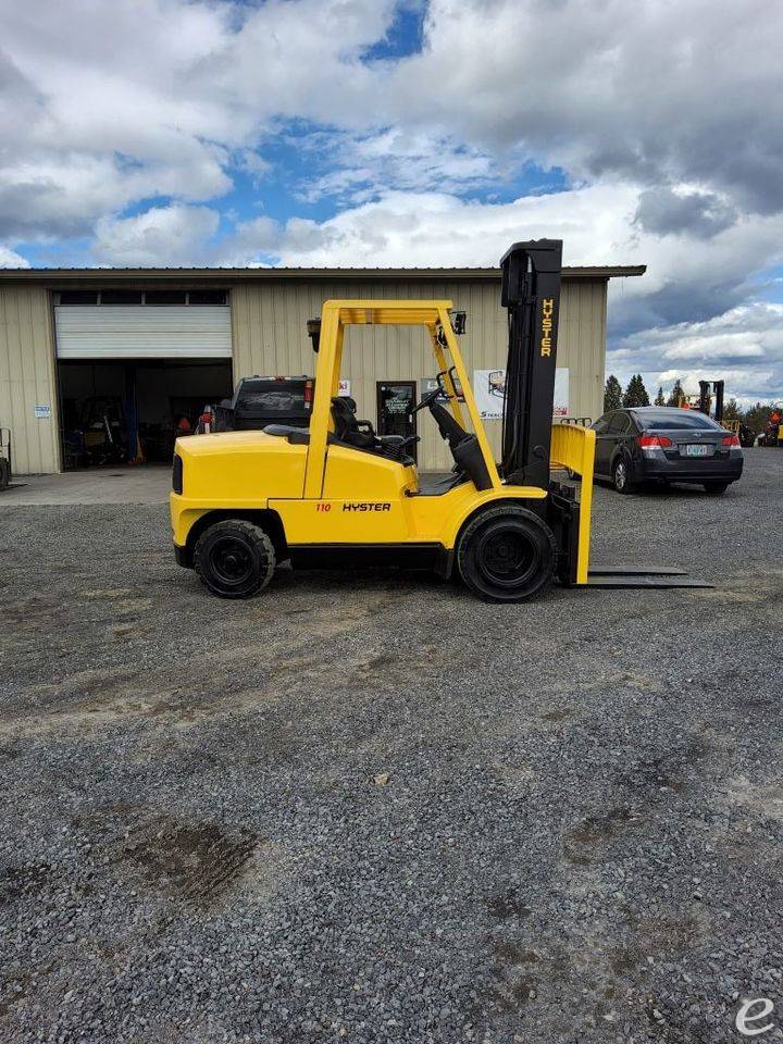 2000 Hyster H110XM