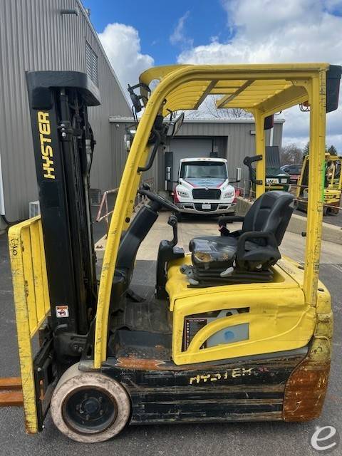 2020 Hyster J30XNT