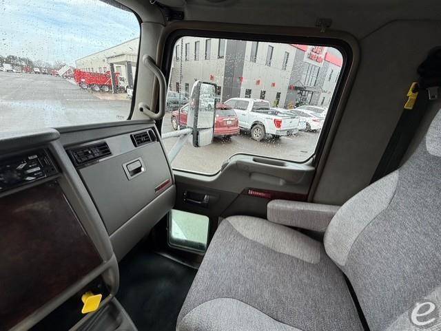 2015 Kenworth T270