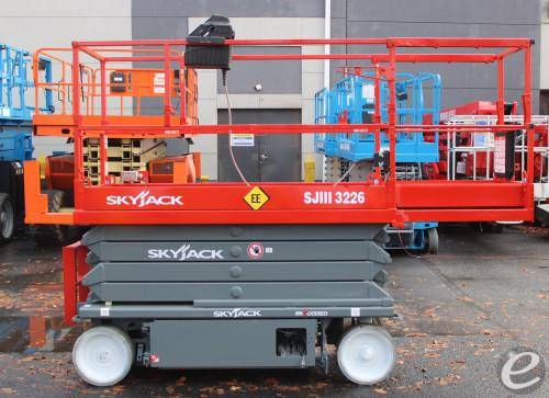 2021 Skyjack SJ3226