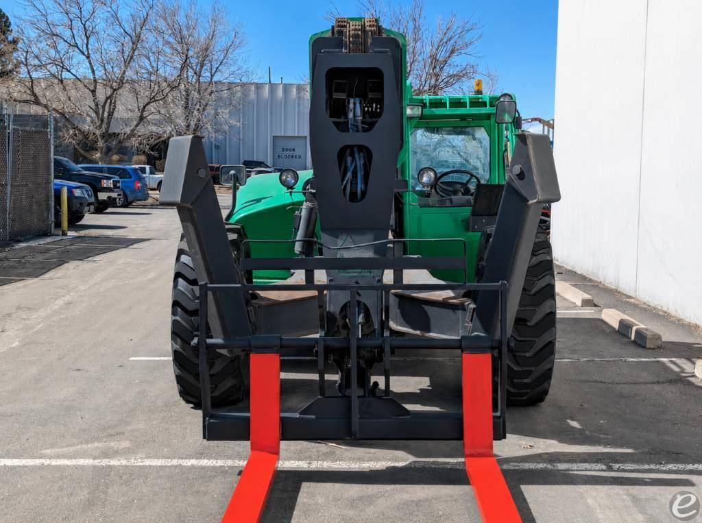 2015 JLG G12-55A
