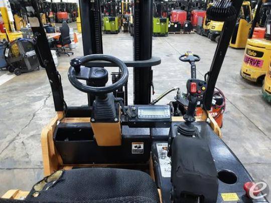 2013 Landoll SLT30AC