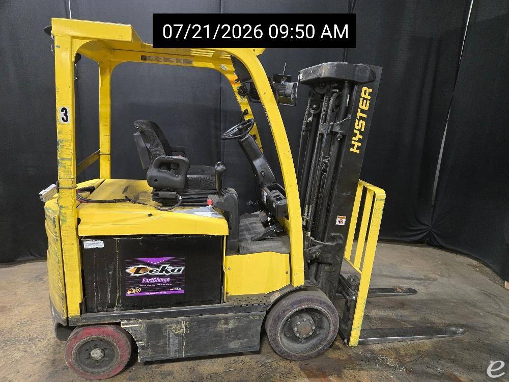 2017 Hyster E55XN